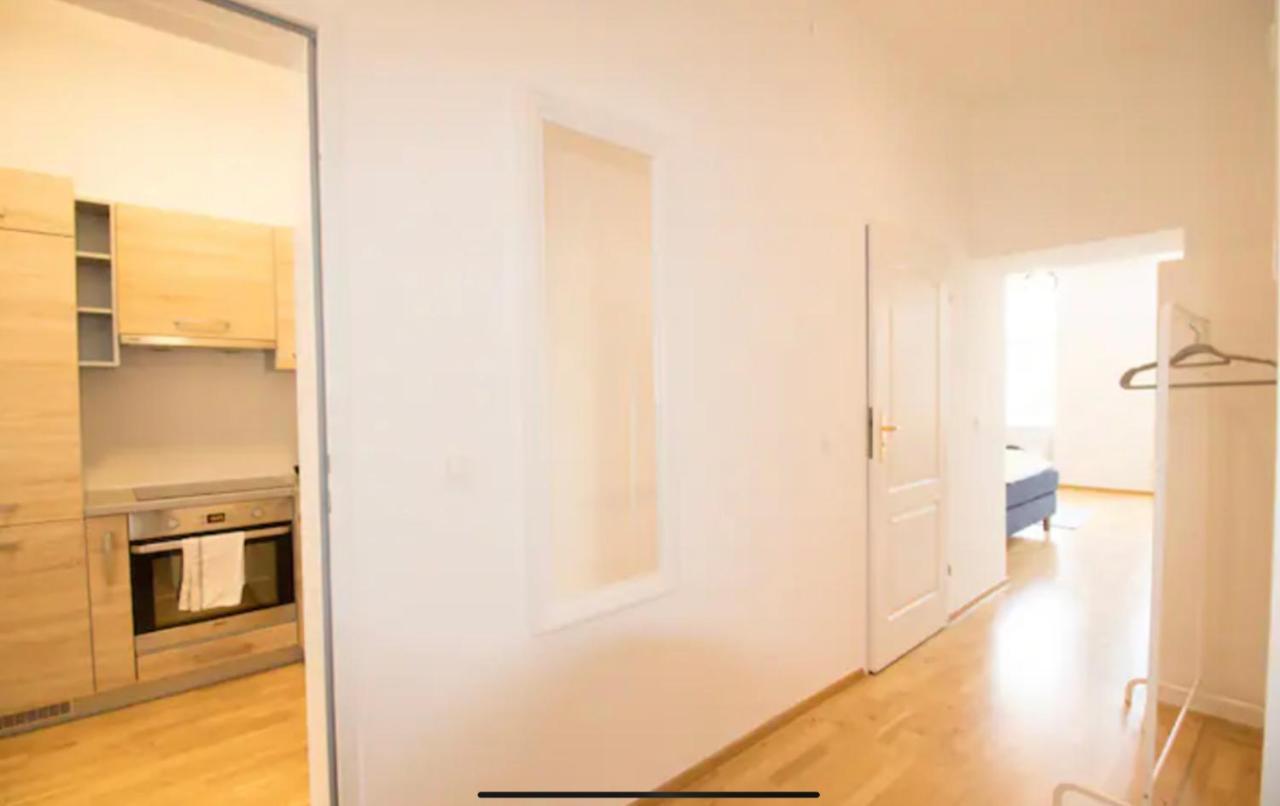 Stadt Naehe L Lf18 Wenen Buitenkant foto